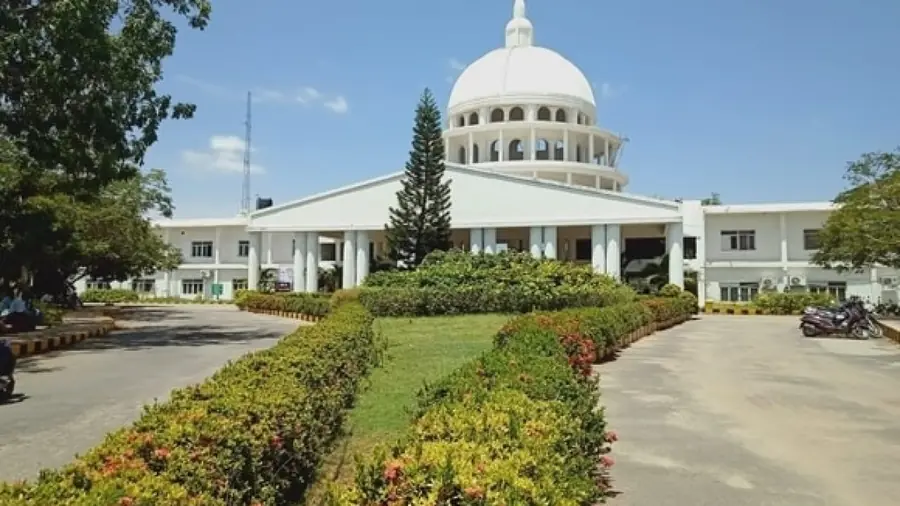 AVMC Puducherry